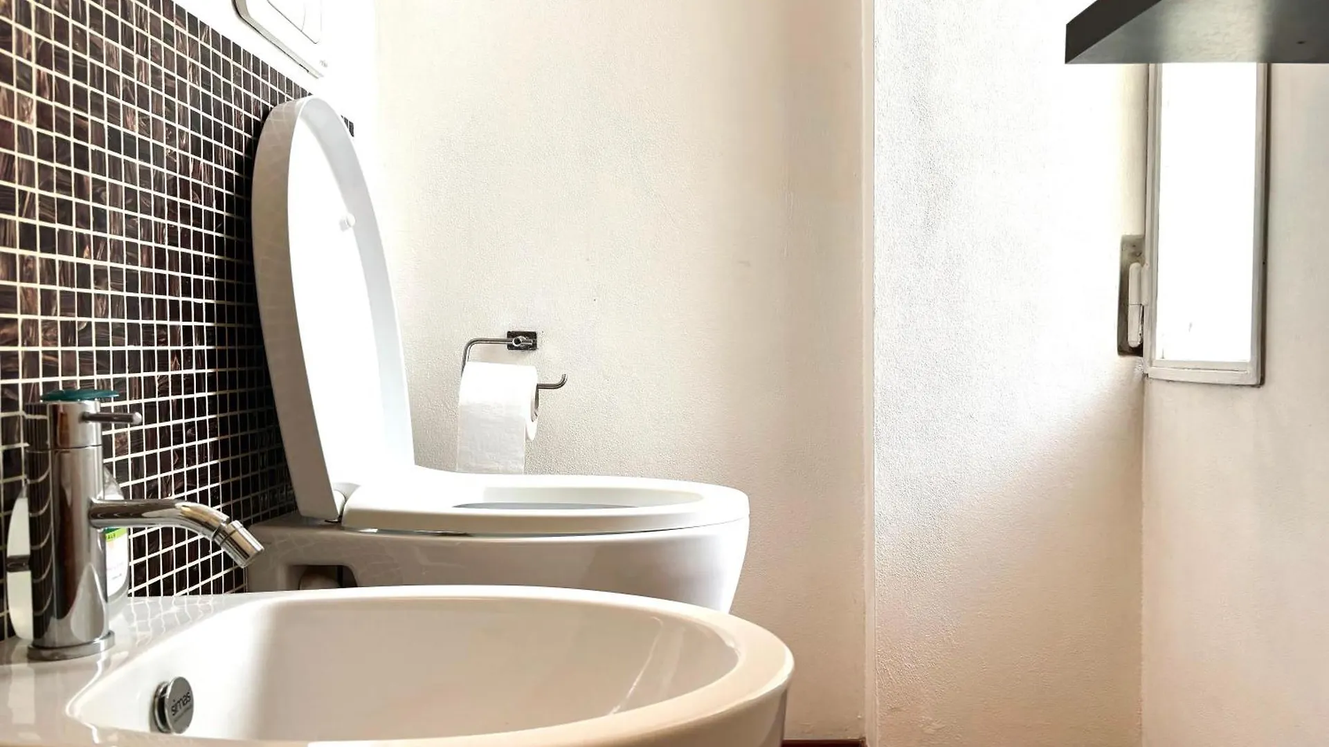 Mi001 - Milano, Moderno Bilocale In Zona Isola Apartman